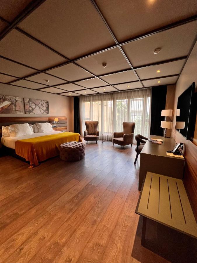 Hotel Nord 1901 ชีโรนา ภายนอก รูปภาพ